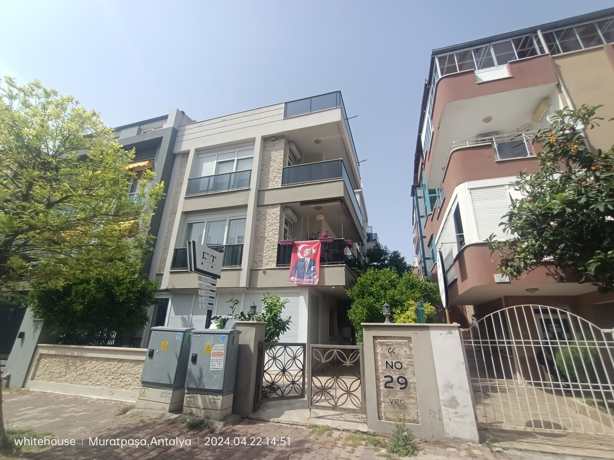 Antalya Muratpaşa Fener Mahallesinde 85m² 2+1 Eşyalı Satılık Mesken